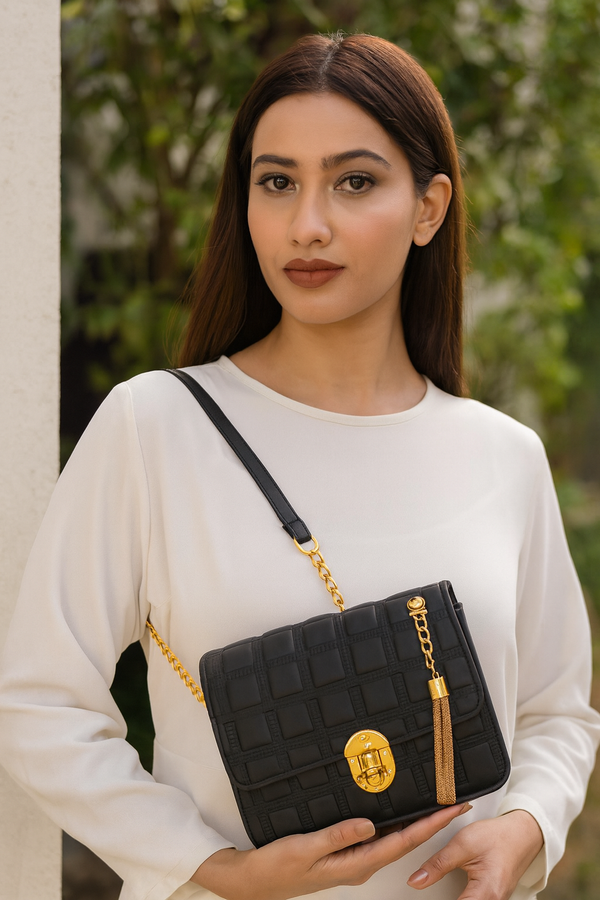 Shoulder bags